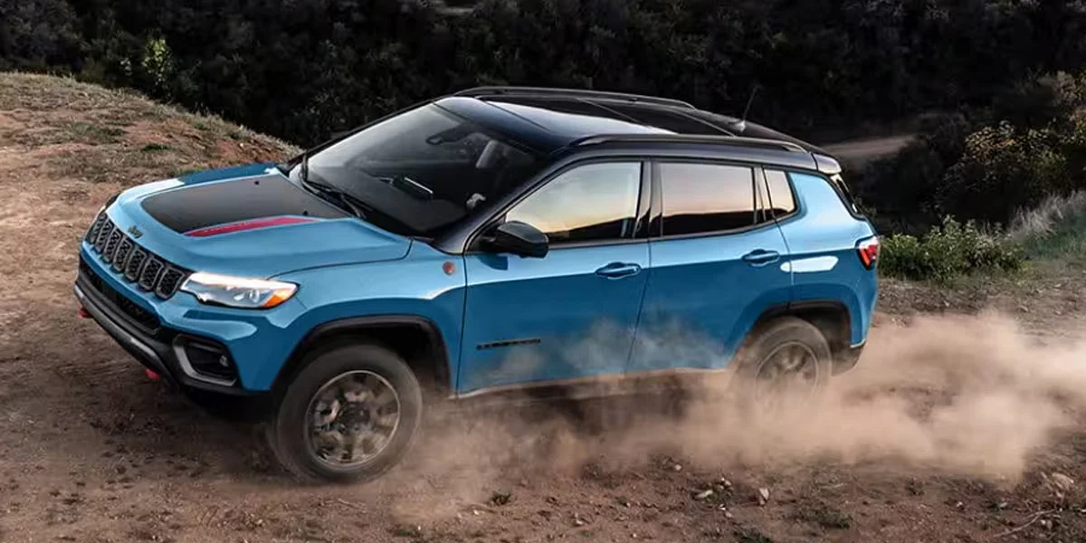 The 2025 Jeep Compass, kicking up dust on a trail