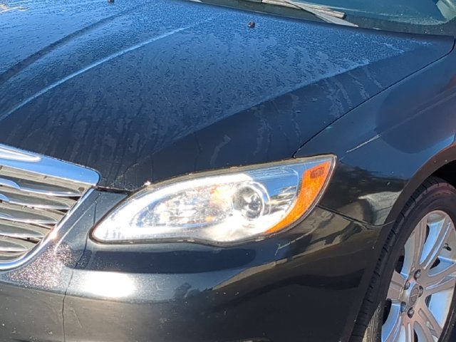 2012 Chrysler 200 Touring