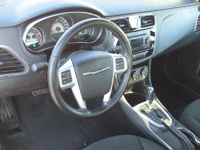 2012 Chrysler 200 Touring