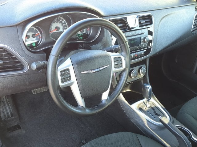 2012 Chrysler 200 Touring