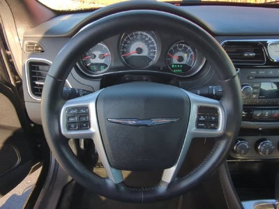 2012 Chrysler 200 Touring