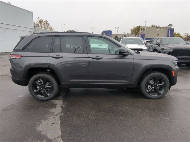 2025 Jeep Grand Cherokee GRAND CHEROKEE ALTITUDE X 4X4