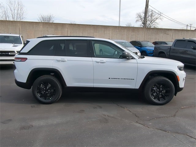 2025 Jeep Grand Cherokee GRAND CHEROKEE ALTITUDE X 4X4