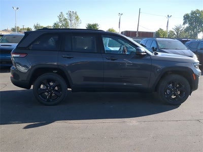 2025 Jeep Grand Cherokee GRAND CHEROKEE ALTITUDE X 4X4
