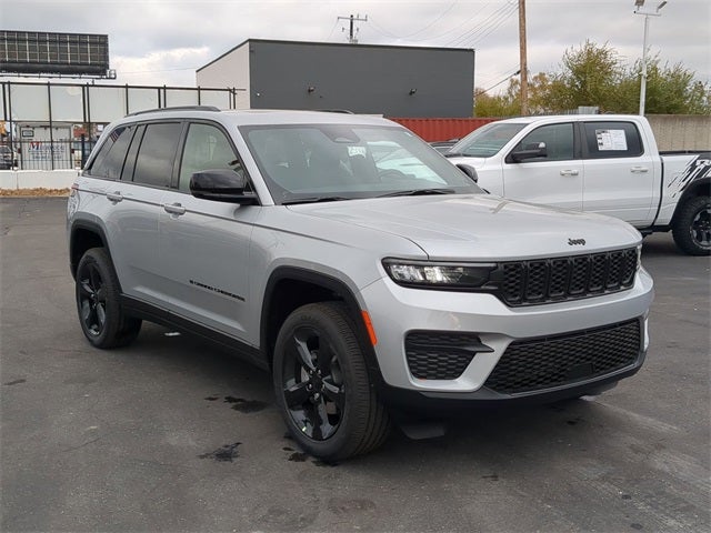 2025 Jeep Grand Cherokee GRAND CHEROKEE ALTITUDE X 4X4