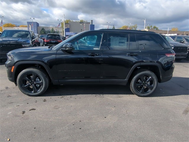 2025 Jeep Grand Cherokee GRAND CHEROKEE ALTITUDE X 4X4