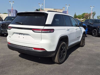 2026 Jeep Grand Cherokee GRAND CHEROKEE LAREDO ALTITUDE 4X4