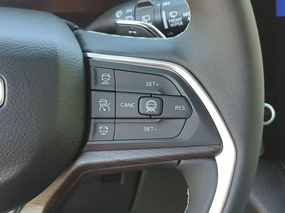 2026 Jeep Grand Cherokee GRAND CHEROKEE LAREDO ALTITUDE 4X4