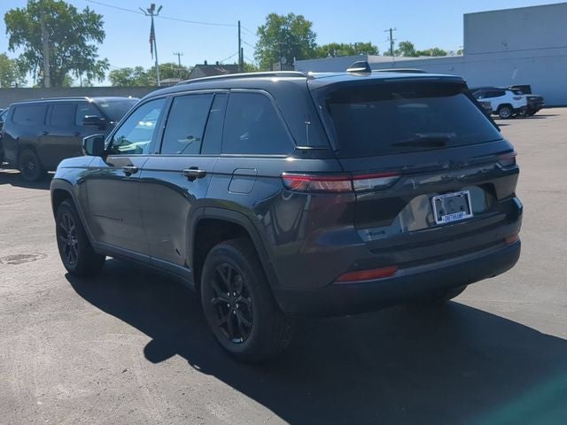 2026 Jeep Grand Cherokee GRAND CHEROKEE LAREDO ALTITUDE 4X4