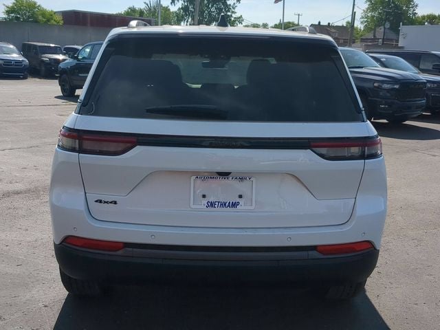 2026 Jeep Grand Cherokee GRAND CHEROKEE LAREDO ALTITUDE 4X4