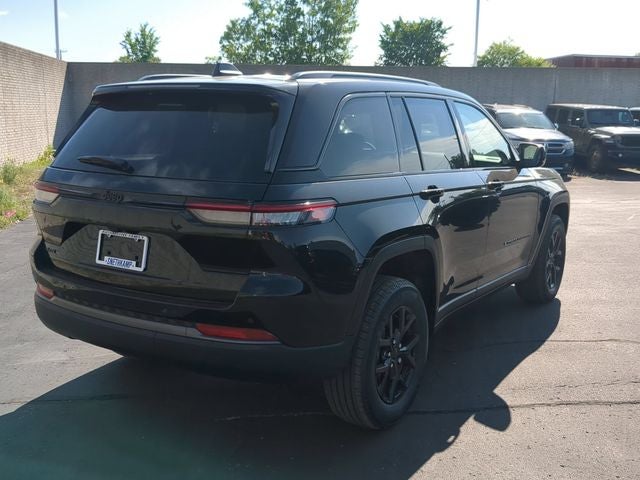 2026 Jeep Grand Cherokee GRAND CHEROKEE LAREDO ALTITUDE 4X4