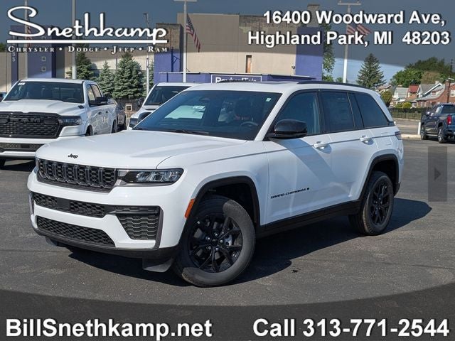 2026 Jeep Grand Cherokee GRAND CHEROKEE LAREDO ALTITUDE 4X4