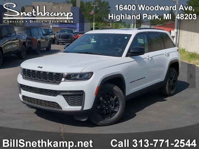 2026 Jeep Grand Cherokee GRAND CHEROKEE LAREDO ALTITUDE 4X4
