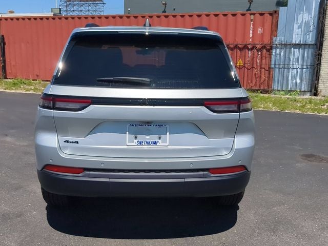 2026 Jeep Grand Cherokee GRAND CHEROKEE LAREDO ALTITUDE 4X4
