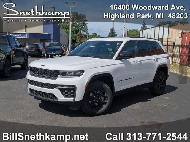 2026 Jeep Grand Cherokee GRAND CHEROKEE LAREDO ALTITUDE 4X4