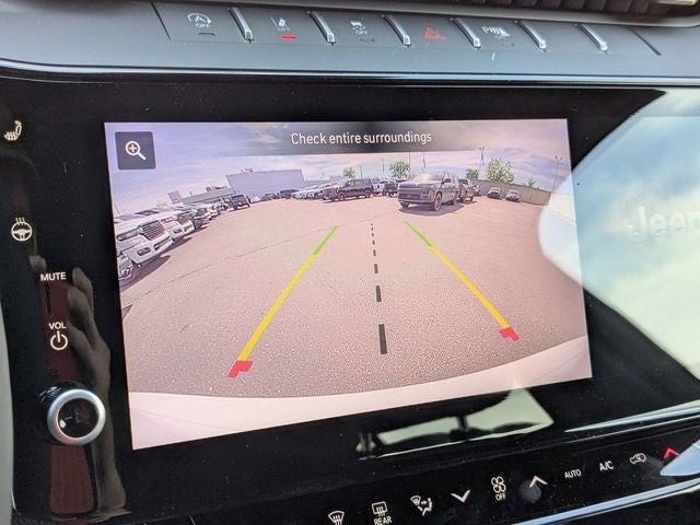 2026 Jeep Grand Cherokee GRAND CHEROKEE LAREDO ALTITUDE 4X4