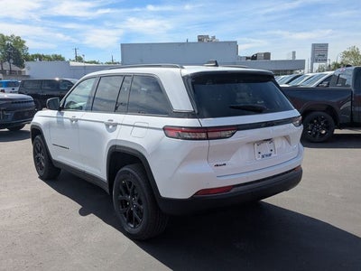 2026 Jeep Grand Cherokee GRAND CHEROKEE LAREDO ALTITUDE 4X4