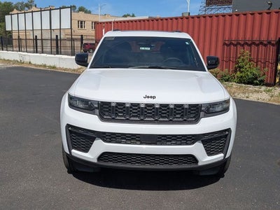 2026 Jeep Grand Cherokee GRAND CHEROKEE LAREDO ALTITUDE 4X4