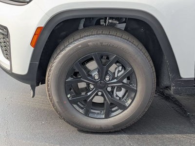 2026 Jeep Grand Cherokee GRAND CHEROKEE LAREDO ALTITUDE 4X4