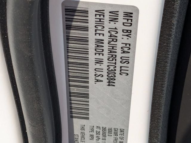 2026 Jeep Grand Cherokee GRAND CHEROKEE LAREDO ALTITUDE 4X4