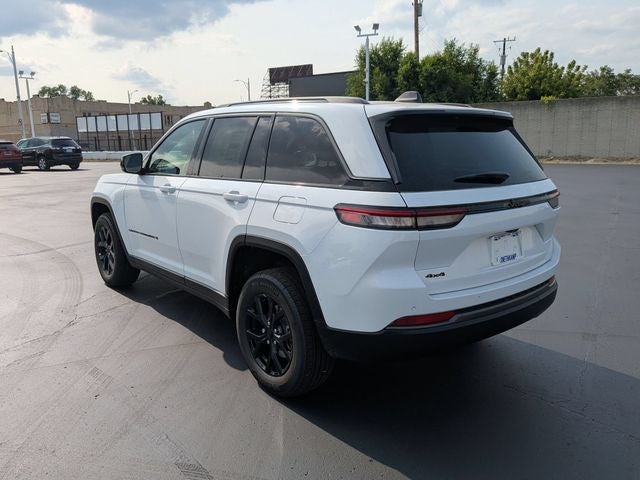 2026 Jeep Grand Cherokee GRAND CHEROKEE LAREDO ALTITUDE 4X4