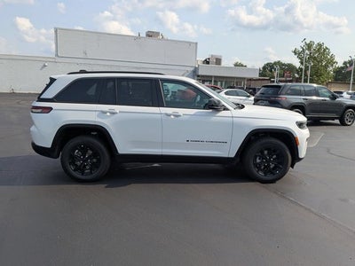 2026 Jeep Grand Cherokee GRAND CHEROKEE LAREDO ALTITUDE 4X4