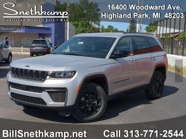 2026 Jeep Grand Cherokee GRAND CHEROKEE LAREDO ALTITUDE 4X4