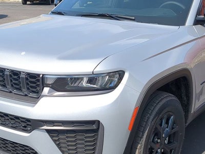 2026 Jeep Grand Cherokee GRAND CHEROKEE LAREDO ALTITUDE 4X4