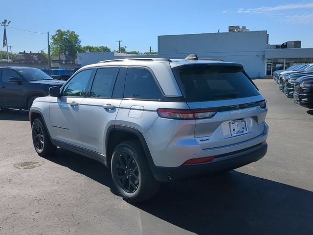 2026 Jeep Grand Cherokee GRAND CHEROKEE LAREDO ALTITUDE 4X4