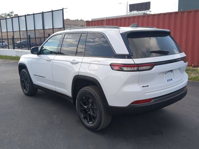 2026 Jeep Grand Cherokee GRAND CHEROKEE LAREDO ALTITUDE 4X4