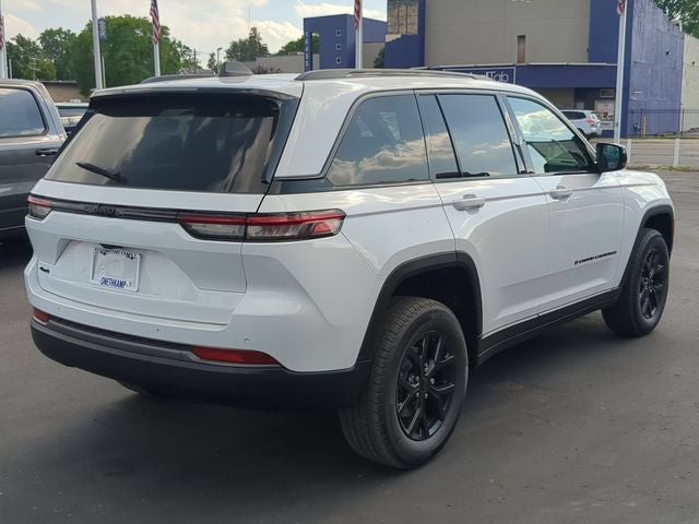 2026 Jeep Grand Cherokee GRAND CHEROKEE LAREDO ALTITUDE 4X4