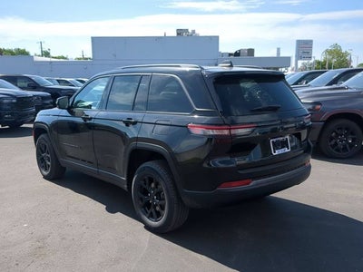 2026 Jeep Grand Cherokee GRAND CHEROKEE LAREDO ALTITUDE 4X4