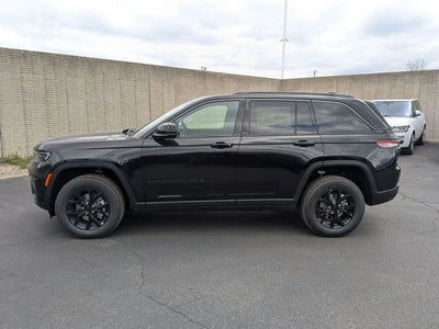 2026 Jeep Grand Cherokee GRAND CHEROKEE LAREDO ALTITUDE 4X4