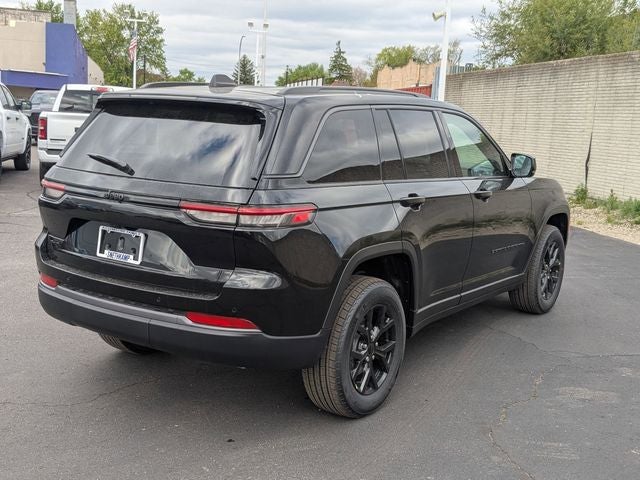 2026 Jeep Grand Cherokee GRAND CHEROKEE LAREDO ALTITUDE 4X4