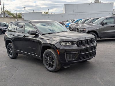 2026 Jeep Grand Cherokee GRAND CHEROKEE LAREDO ALTITUDE 4X4