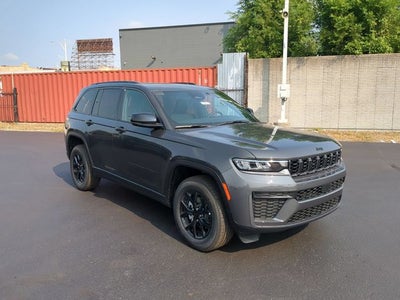 2026 Jeep Grand Cherokee GRAND CHEROKEE LAREDO ALTITUDE 4X4