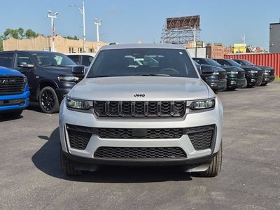 2026 Jeep Grand Cherokee GRAND CHEROKEE LAREDO ALTITUDE 4X4