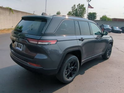 2026 Jeep Grand Cherokee GRAND CHEROKEE LAREDO ALTITUDE 4X4