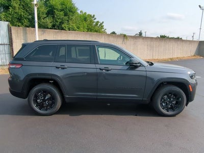 2026 Jeep Grand Cherokee GRAND CHEROKEE LAREDO ALTITUDE 4X4