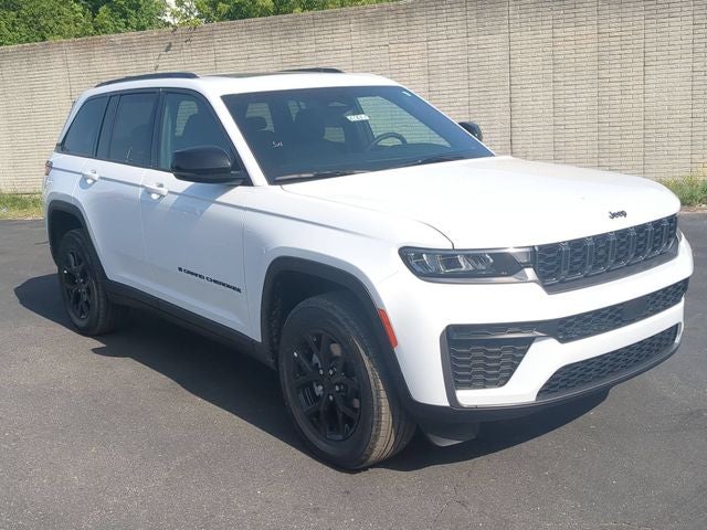 2026 Jeep Grand Cherokee GRAND CHEROKEE LAREDO ALTITUDE 4X4