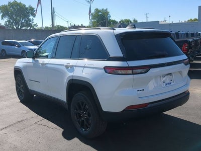 2026 Jeep Grand Cherokee GRAND CHEROKEE LAREDO ALTITUDE 4X4