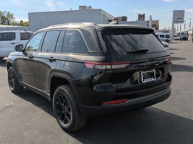 2026 Jeep Grand Cherokee GRAND CHEROKEE LAREDO ALTITUDE 4X4