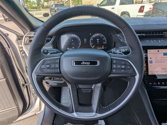 2026 Jeep Grand Cherokee GRAND CHEROKEE LAREDO ALTITUDE 4X4
