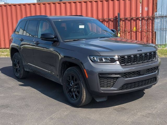 2026 Jeep Grand Cherokee GRAND CHEROKEE LAREDO ALTITUDE 4X4