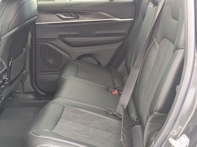 2026 Jeep Grand Cherokee GRAND CHEROKEE LAREDO ALTITUDE 4X4