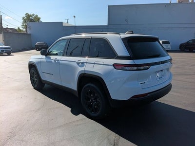 2026 Jeep Grand Cherokee GRAND CHEROKEE LAREDO ALTITUDE 4X4