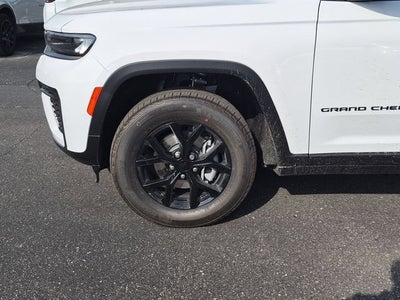 2026 Jeep Grand Cherokee GRAND CHEROKEE LAREDO ALTITUDE 4X4