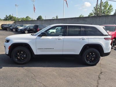 2026 Jeep Grand Cherokee GRAND CHEROKEE LAREDO ALTITUDE 4X4
