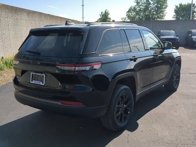 2026 Jeep Grand Cherokee GRAND CHEROKEE LAREDO ALTITUDE 4X4