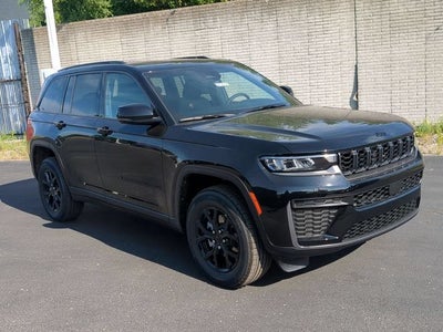 2026 Jeep Grand Cherokee GRAND CHEROKEE LAREDO ALTITUDE 4X4